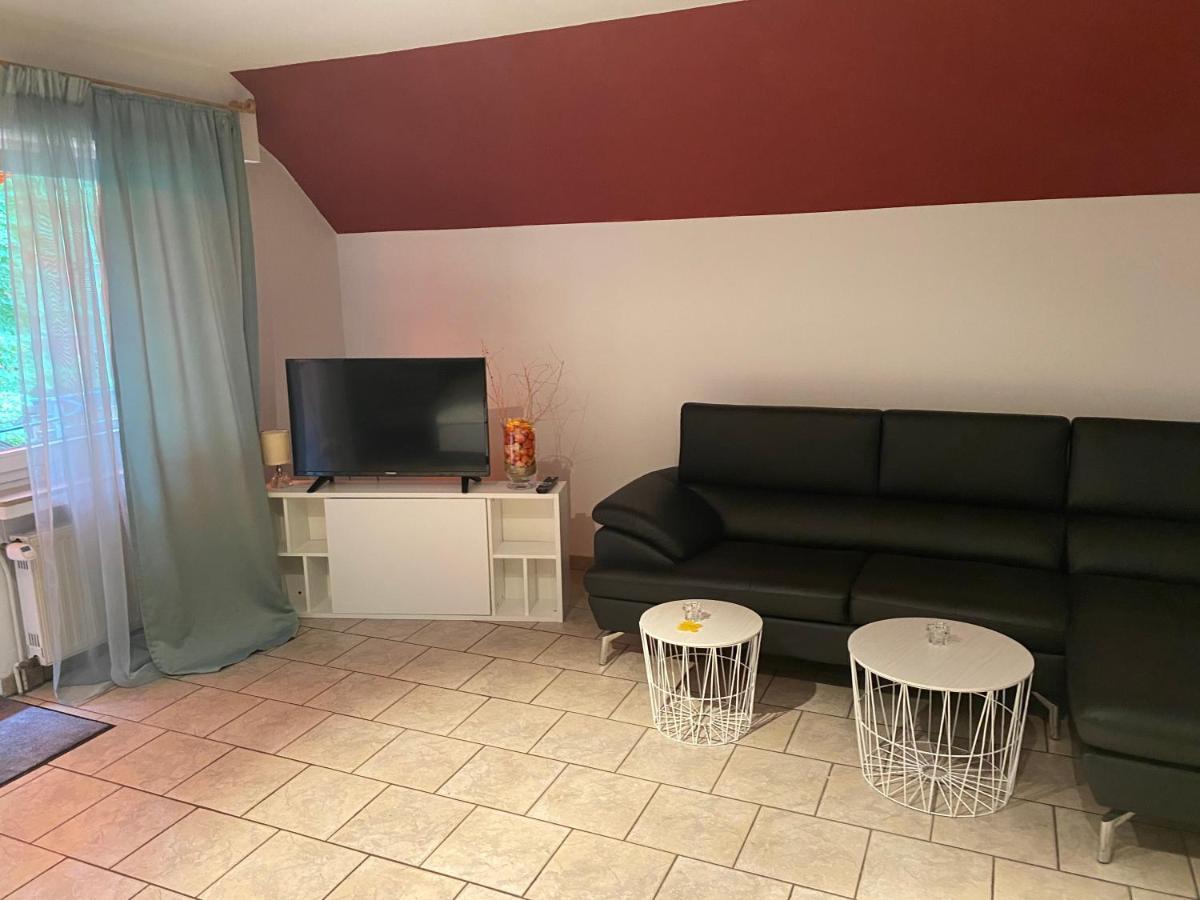 Apartment mit Balkon
